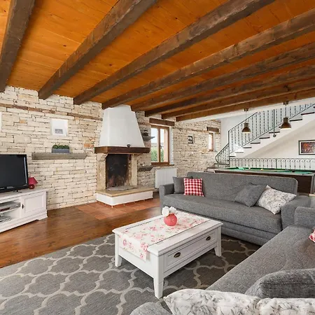 Marijanin Vrt * Tinjan